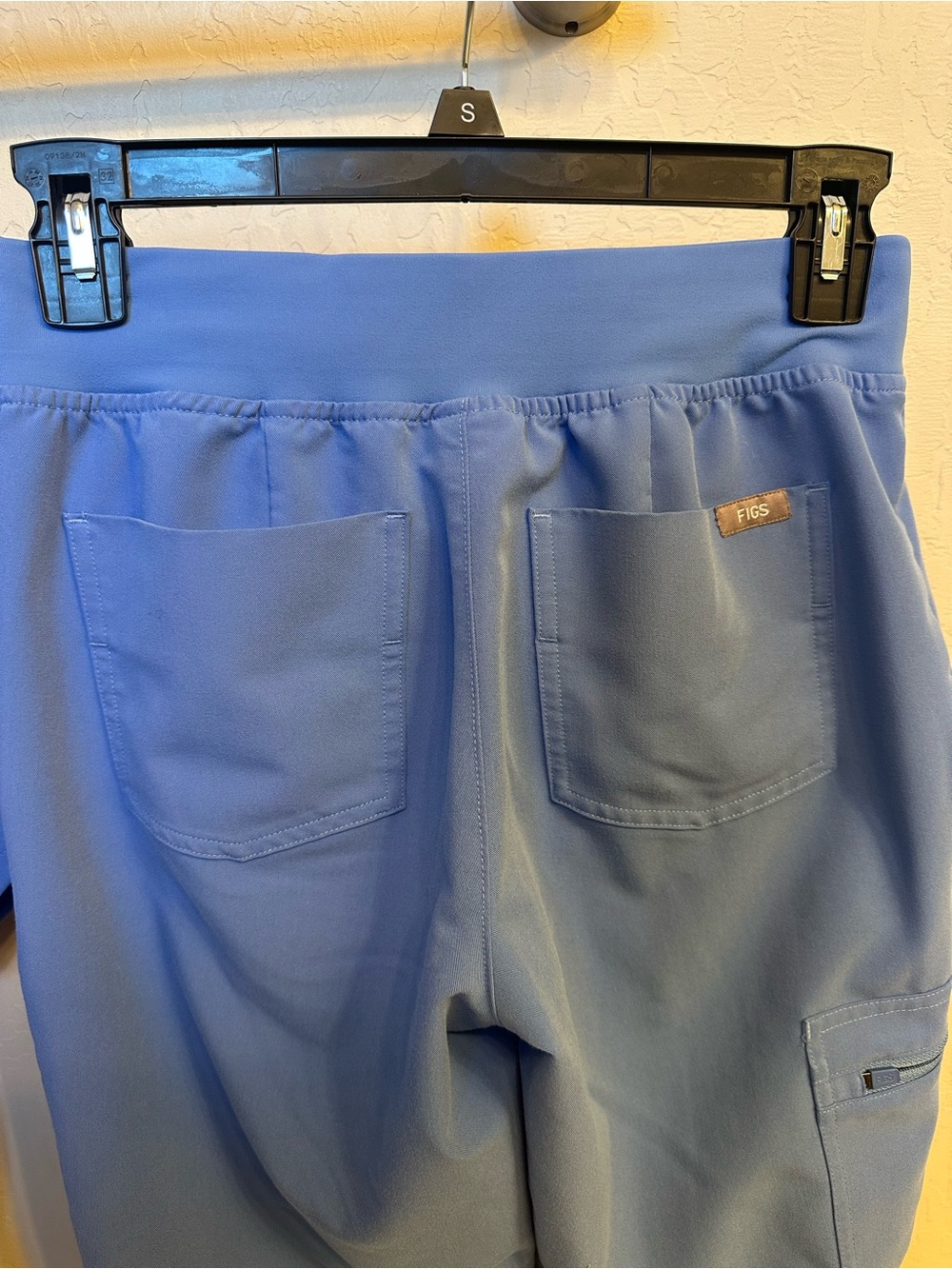 Figs Ceil Blue Scrub Top and Pants Set - Picture 8 of 9
